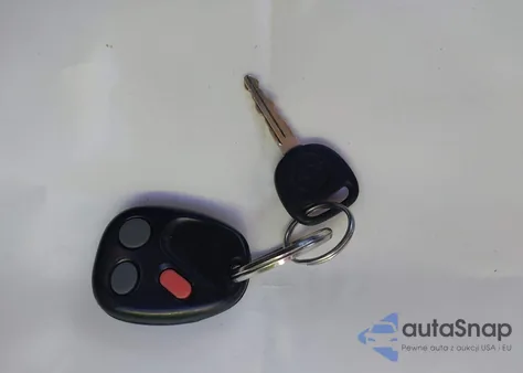 2004 Chevrolet Silverado 1500 Ls z USA, uszkodzony, nr VIN 2GCEC13TX41304021